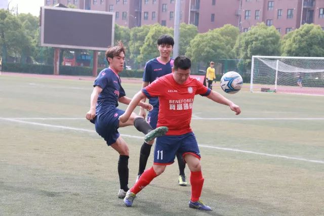 名记：约维奇4年6200万合同已成累赘 热火想摆脱但需要搭上选秀权